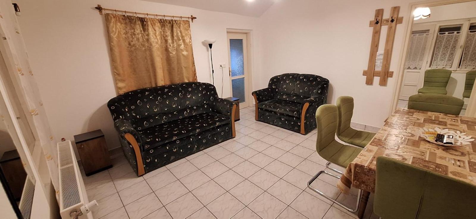 Benitta Vendeghaz Apartment Hajduszoboszlo Ngoại thất bức ảnh